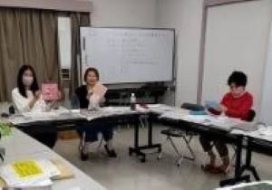 斑鳩・安堵コープ委員会:“蜜ろうラップ”作りと環境エネルギーの学習会