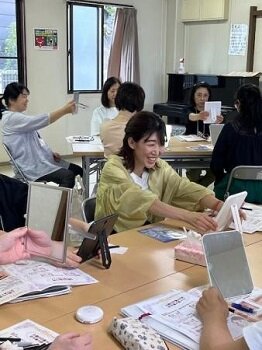 自分みがき講座C’est la vie!第5期第6回:(株)ウィルミナによるスキンケア学習会を開催しました